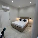 Domus Milone Bed & Breakfast