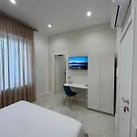 Domus Milone 3* Napoli