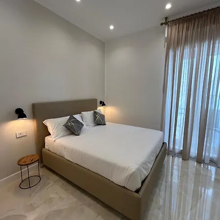 Domus Milone Bed & Breakfast 3*