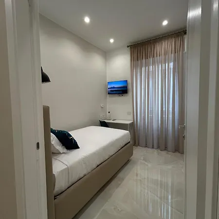 Domus Milone Bed & Breakfast *