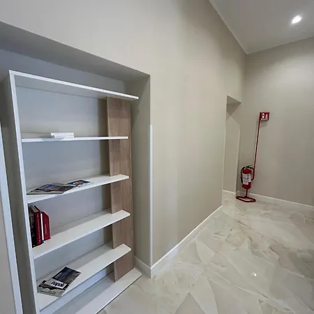 B&B Domus Milone 나폴리