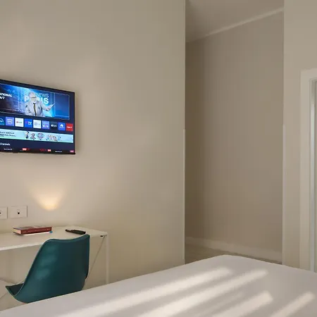 B&B Domus Milone 나폴리